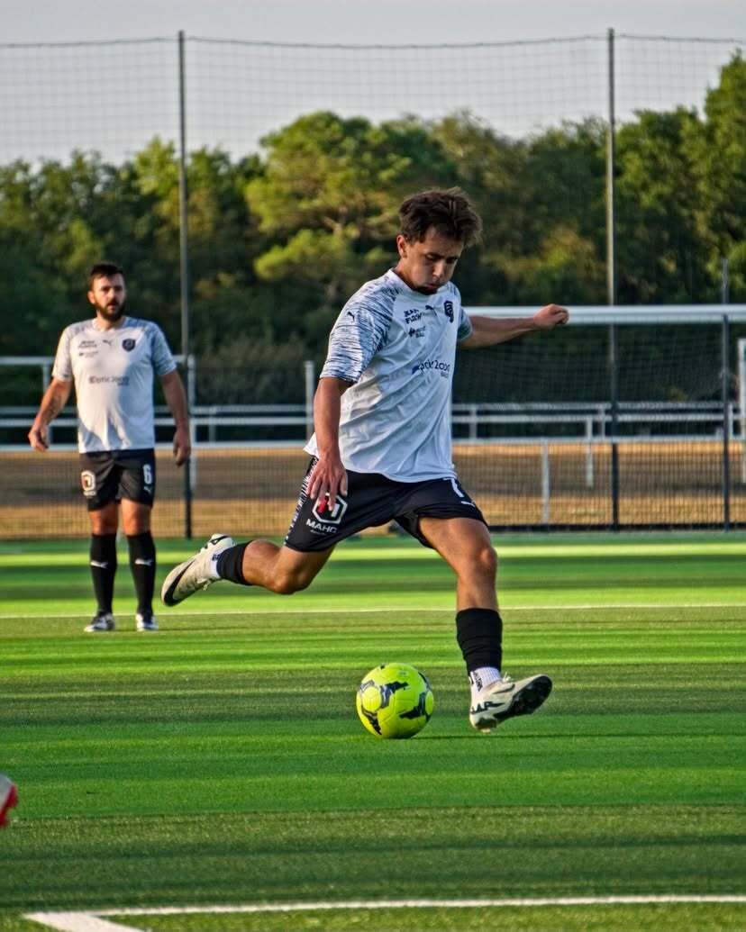 Première victoire en match de préparation