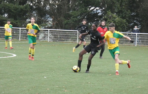 Les U16 remportent le derby